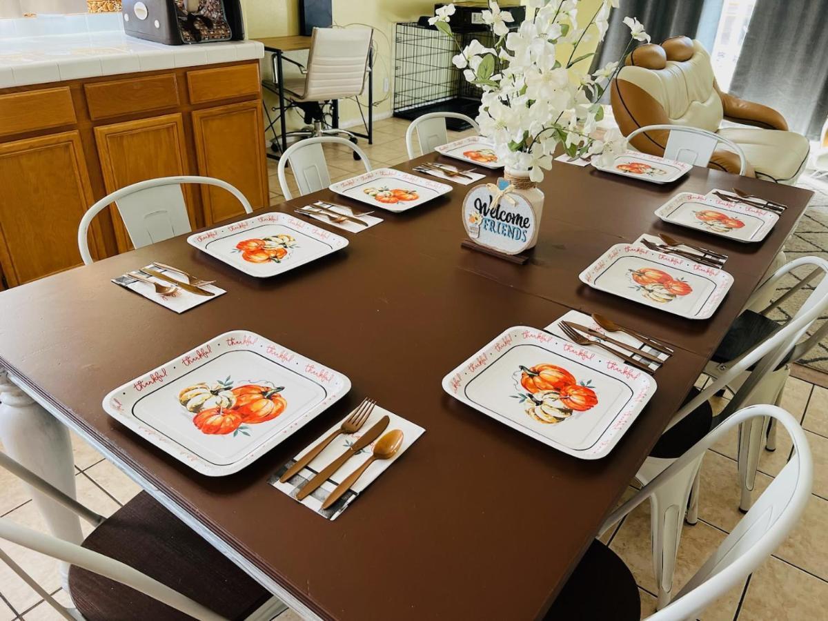 Grant'S Family Home, Sleeps 16 Guests ラスベガス エクステリア 写真